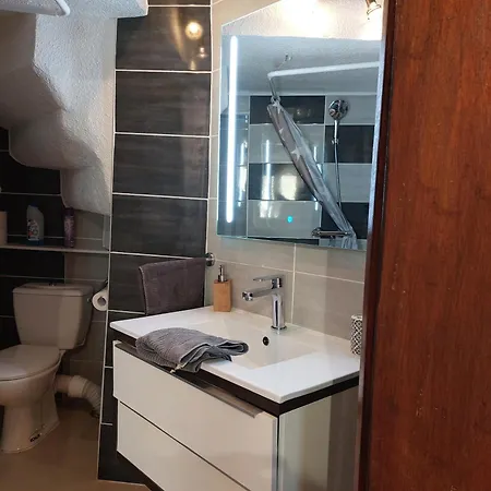 Appartement 4 Pers Vergeze